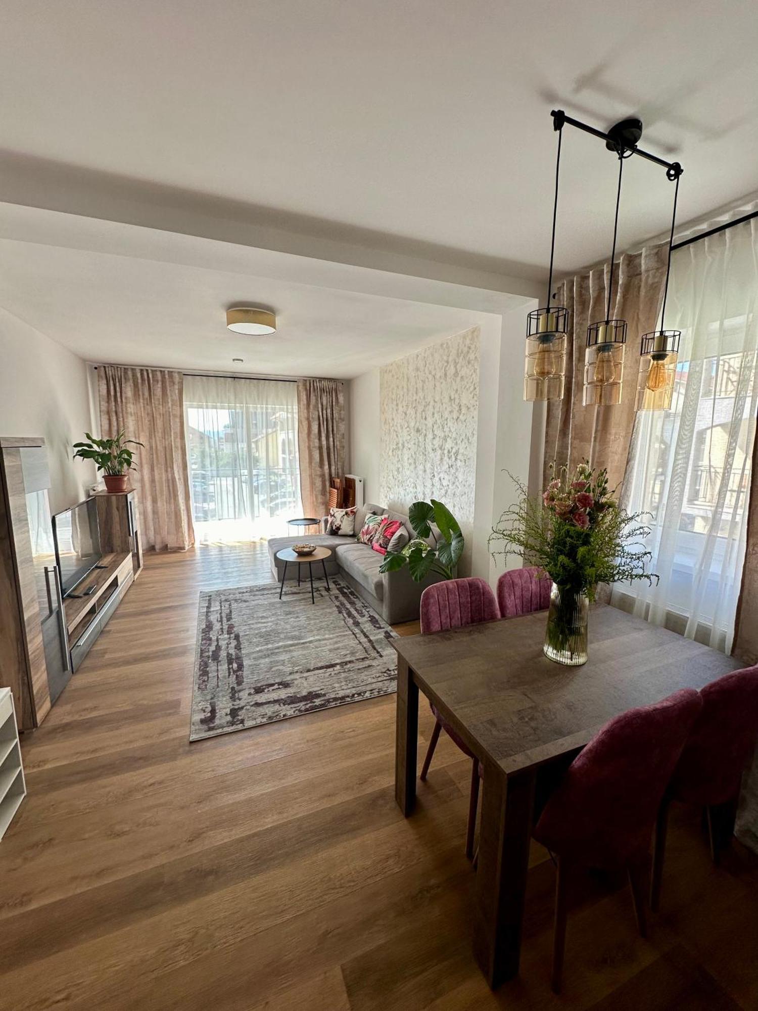 Apartment G7 Your Homey Modern *